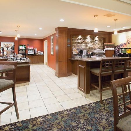 Staybridge Suites Lincoln I-80, An Ihg Hotel Exterior foto