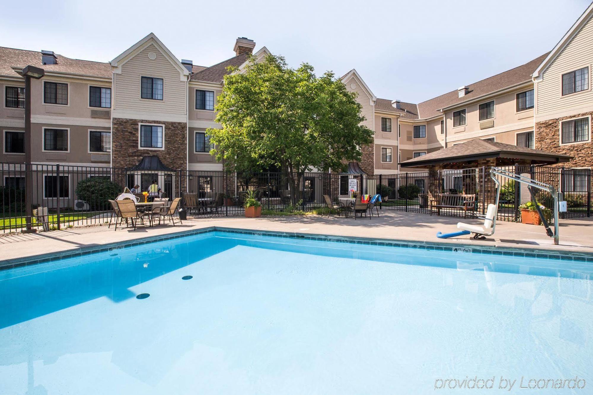 Staybridge Suites Lincoln I-80, An Ihg Hotel Exterior foto